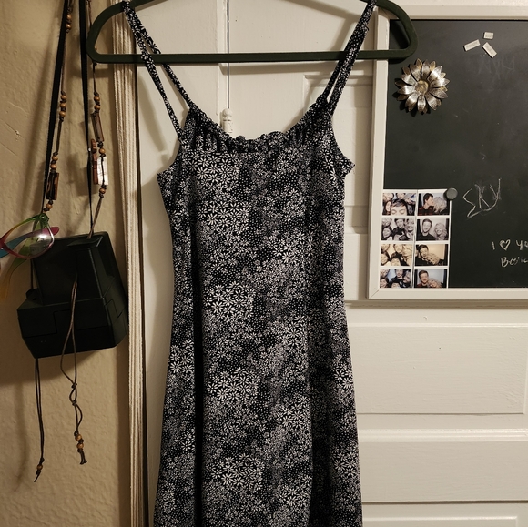 Mini Dress - Picture 5 of 9